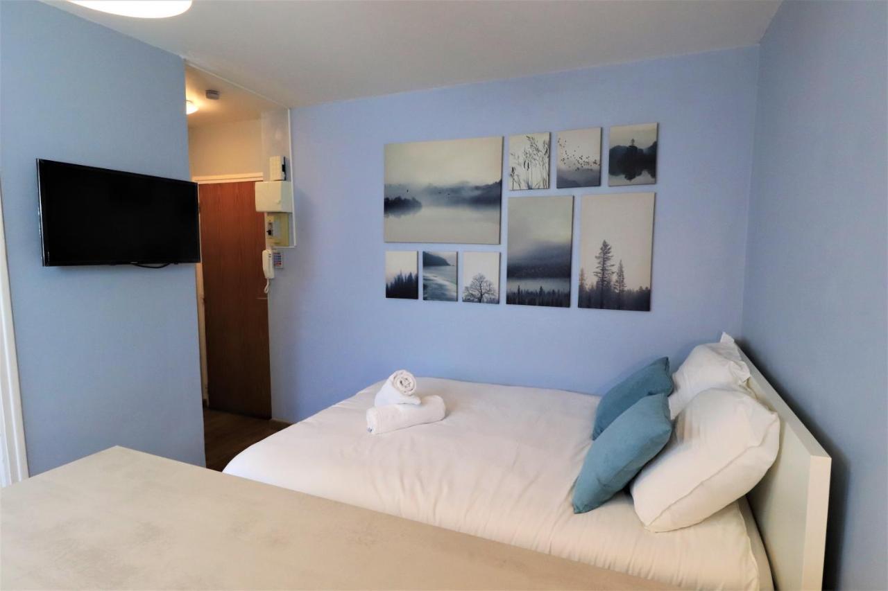 Appartement Le Goffic Pontivy Centre, Wifi, Calme, Parking Extérieur photo
